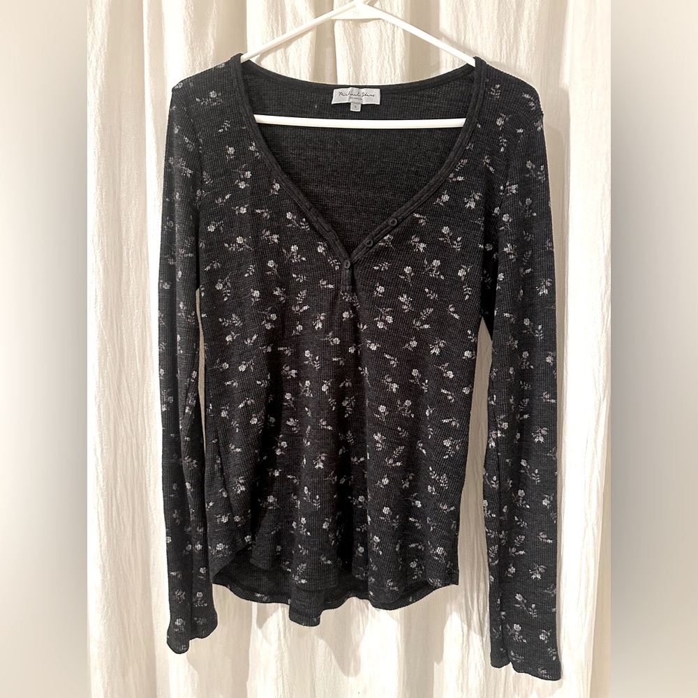 Michael Stars Nadine Floral Henley, Size M
